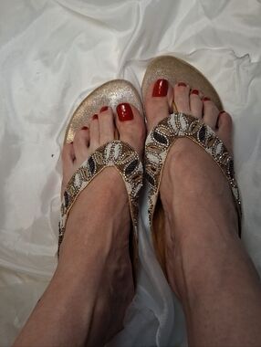 Women's Worn Embellished Gold Women's Flip Flop Sandals